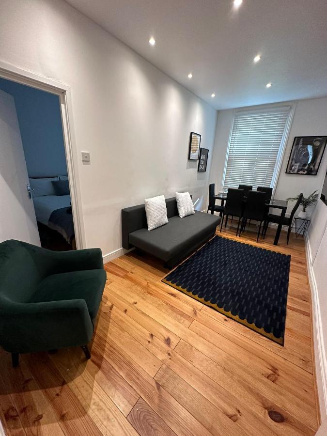 דירות אילינג Notting Hill Guest Flat מראה חיצוני תמונה